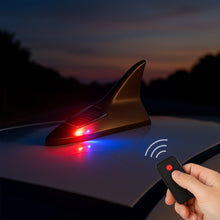 Shark Fin Light With Remote, LED Signal Antenna Solar Shark Fin Car Roof Light Sensor Decoration Flashing Lamps, Solar Powered Radio Signal for Car Lamp Accessories (1 Pc) 